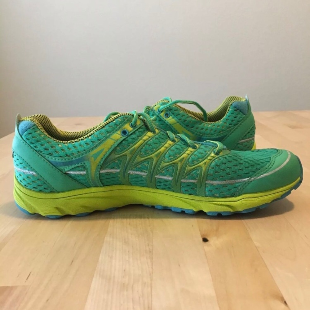 Merrell Island Green Athletic Trail Shoes Sz 10 US